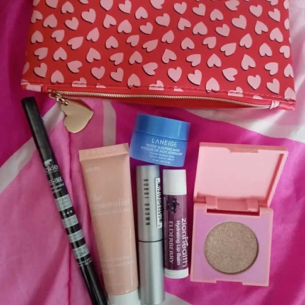 1 Duo eyeliner